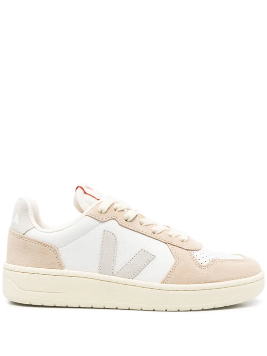 Veja V-82 Sneakers