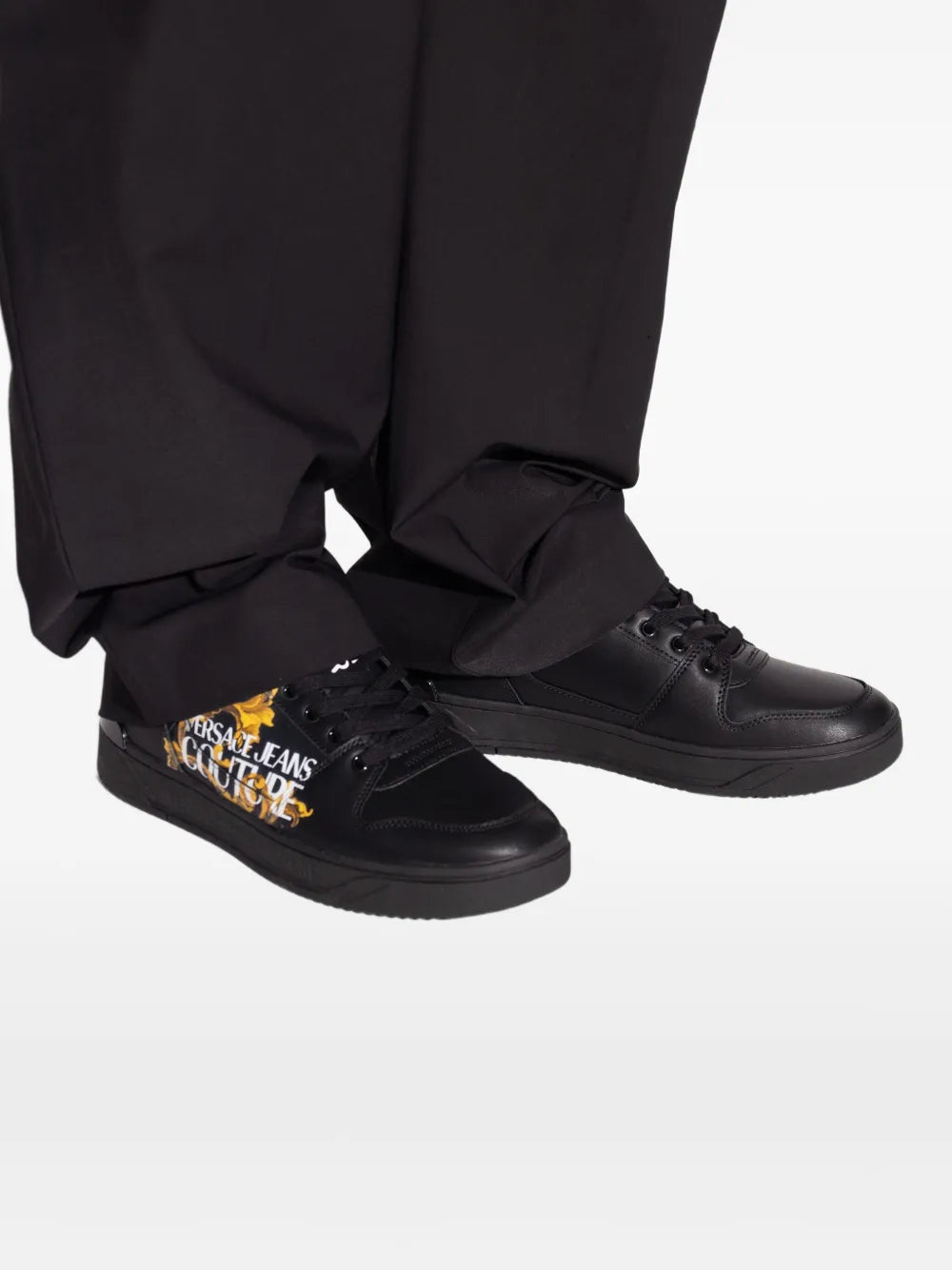 Versace Jeans Couture Logo-Print Sneakers